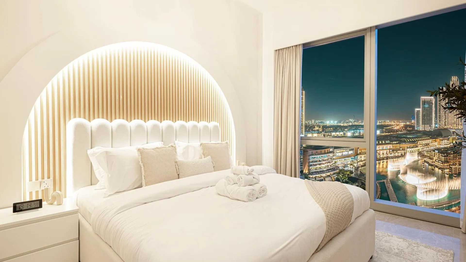 2Br Burj & Fountain View 5 Mins To Dubai Mall Apartment