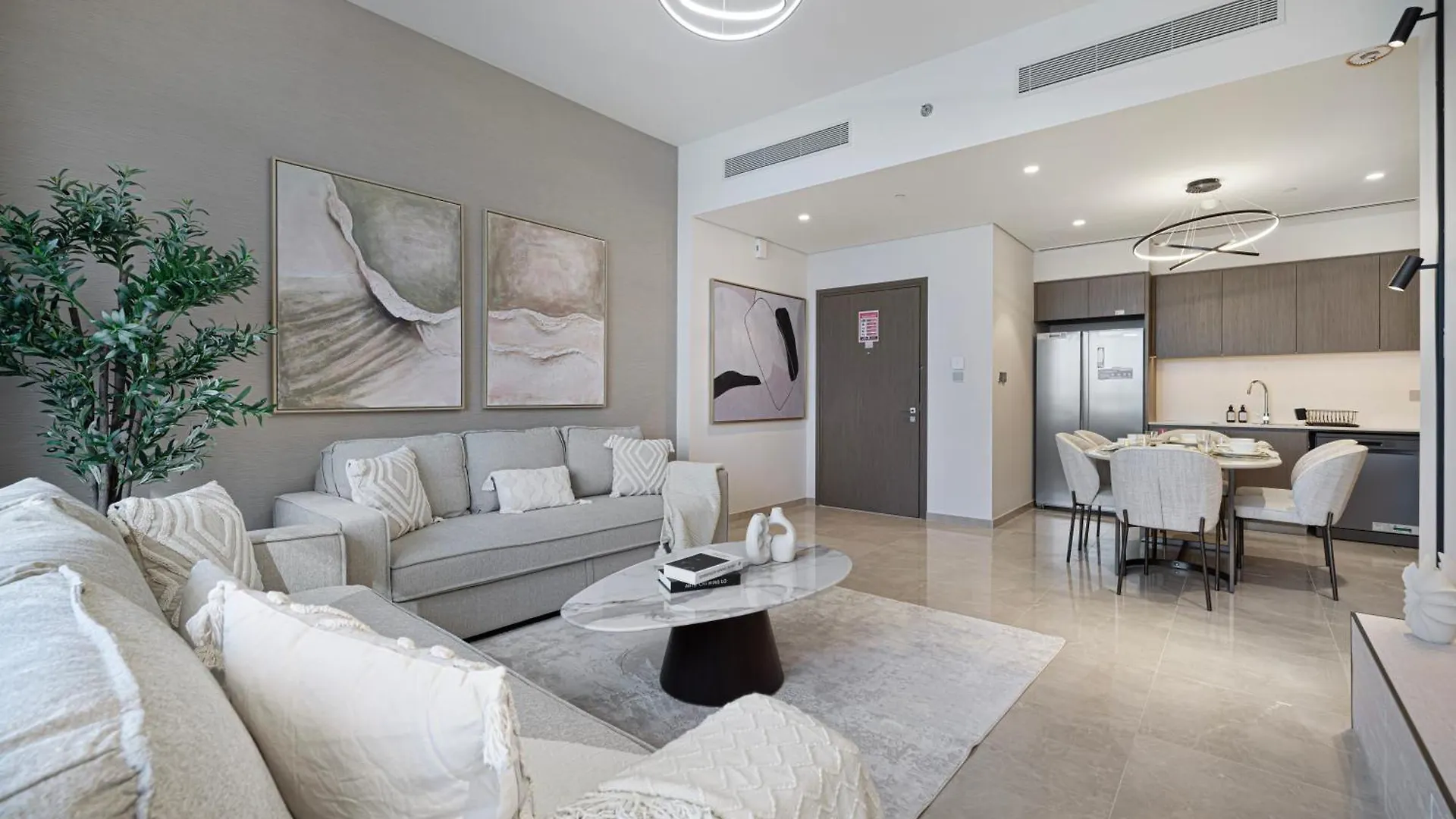 Apartment 2Br Burj & Fountain View 5 Mins To Dubai Mall