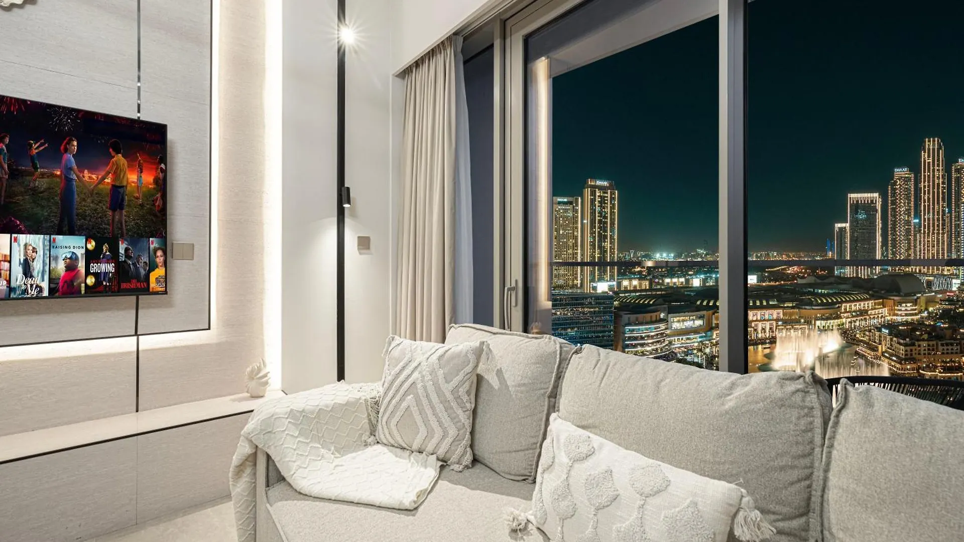 2Br Burj & Fountain View 5 Mins To Dubai Mall Apartment